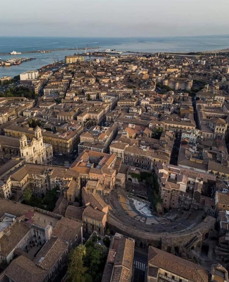 Amari Home Catania Bagian luar foto