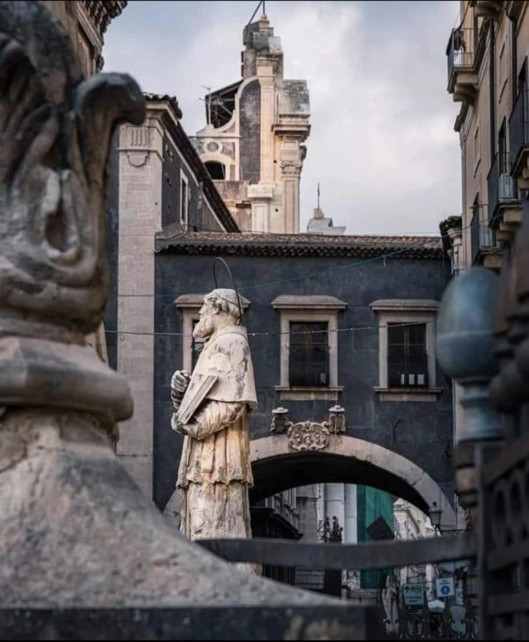 Amari Home Catania Bagian luar foto